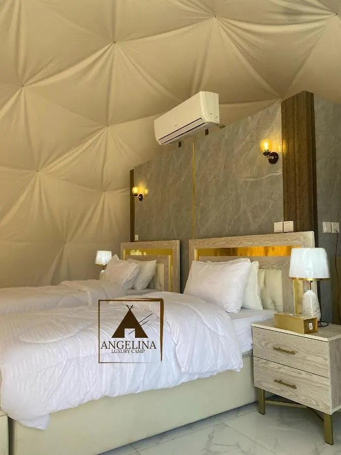 Campo de lujo Hotel Angelina Luxury Camp Wadi Rum