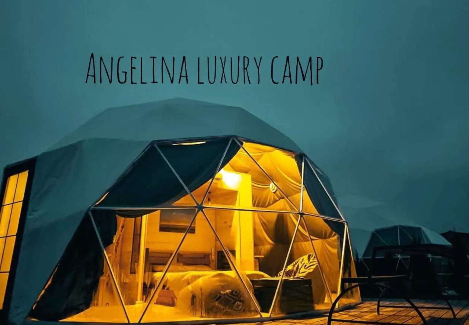 Campo de lujo Hotel Angelina Luxury Camp Wadi Rum